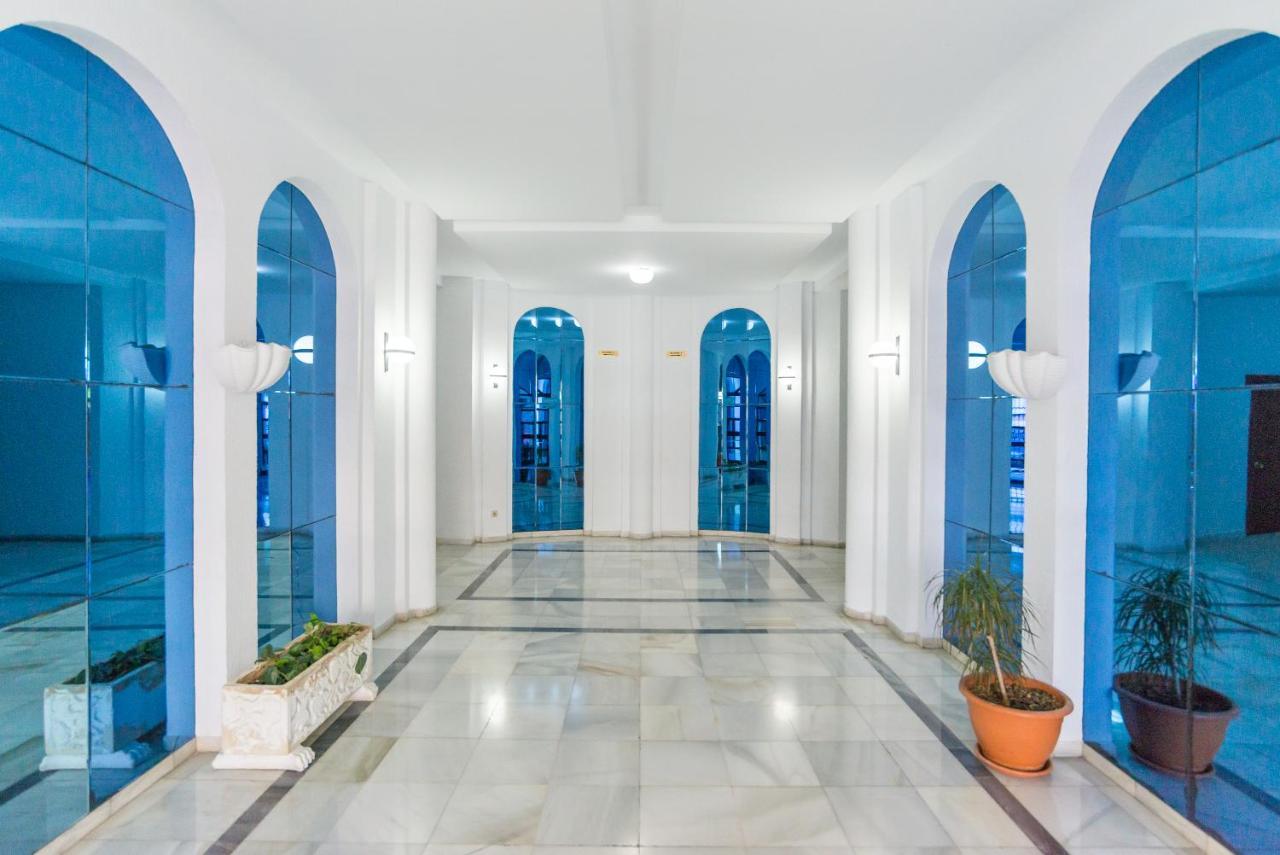 Virginia Beach & Private Terrace By Ele Apartments Málaga Eksteriør bilde